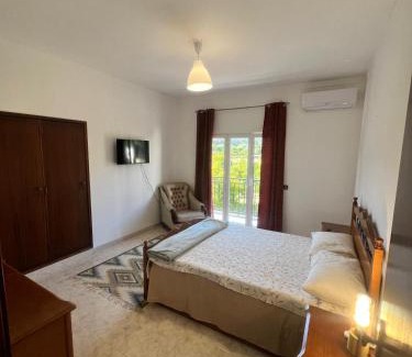 Rio de Moinhos House | Miami Inn