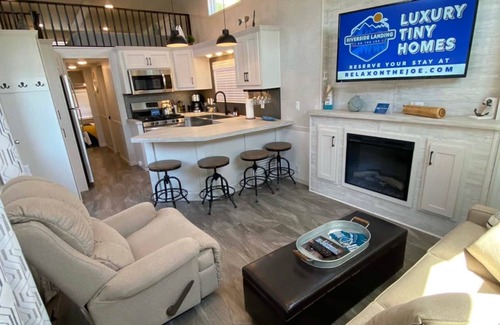 St. Maries House | Mica Luxury Tiny Home 3 at Riverside Landing