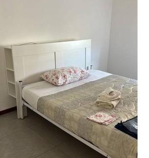 Osio Sotto Apartment | MiCasa 13