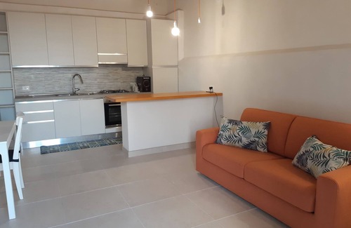 Rosolini House | Miccio - Independent apartment in a period farmhouse with swimming pool
