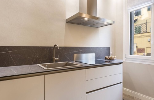 Oltrarno Apartment | Michelangelo Hideaway by Mmega