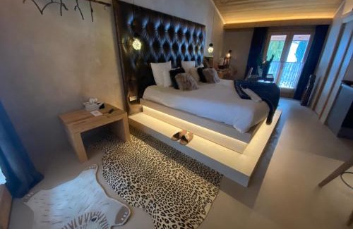Montriond Cabin | Micro-lodge, Jardin Secret