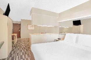 Salisbury Hotel | Microtel Inn and Suites - Salisbury