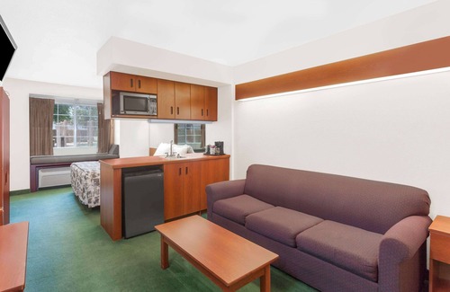 Wellton Hotel | Microtel Inn & Suites by Wyndham Wellton