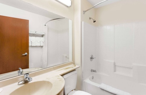 Wellton Hotel | Microtel Inn & Suites by Wyndham Wellton