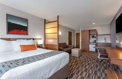Niagara Falls Hotel | Microtel Inn & Suites by Wyndham Niagara Falls