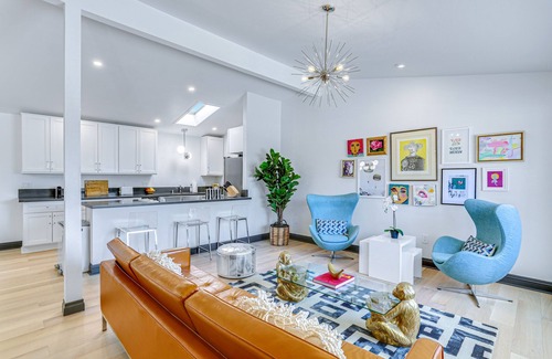 Desert Park Estates House | Mid-Century Gem near Downtown w/AC, Pvt. Pool & Spa + Lush Backyard w/Mtn. View