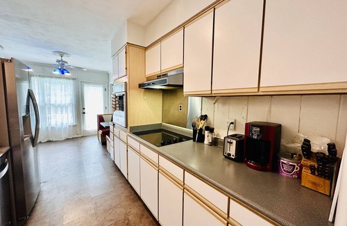East Memphis House | Mid-Century Get Away!