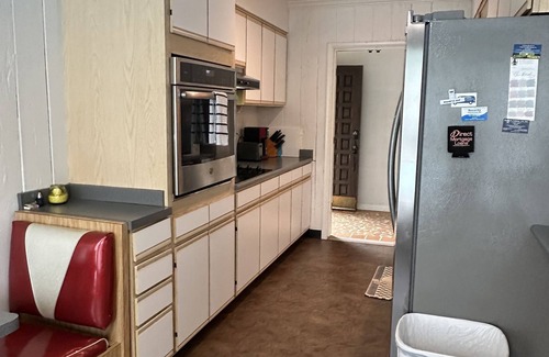 East Memphis House | Mid-Century Get Away!