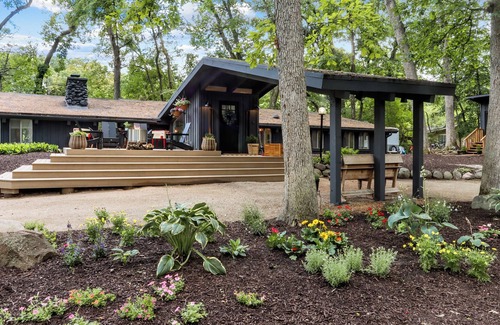 Indian Hills House | Mid-Century Luxury- Unique Geneva Lake Home