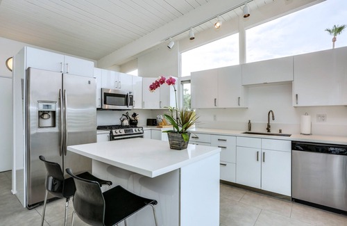 Racquet Club Estates House | Mid Century Magic. Palm Springs! Pool, Spa, panoramic view!