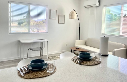 Logan Heights House | Mid-century Modern 1-bedroom in San Diego
