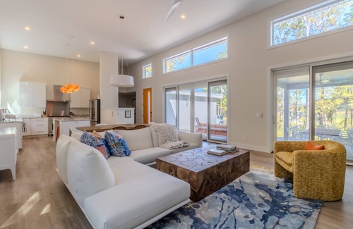 Northport House | Mid Century Modern Newly Constructed home in Northport Sleeps 8