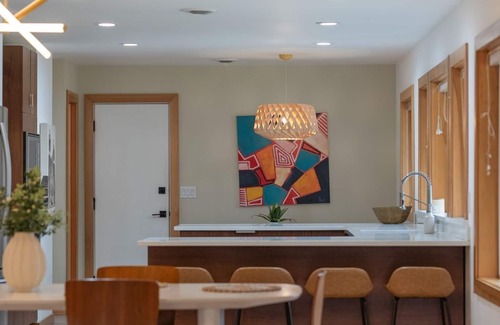 Manito House | Mid Century Modern on the Park!