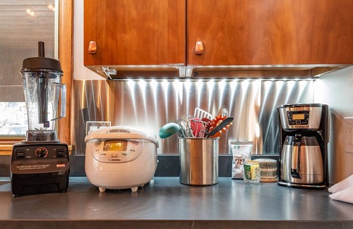 Bloomington House | Mid-century modern in signature Blmtn neighborhood