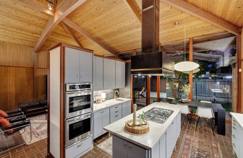North Dallas House | Mid-Century Oasis