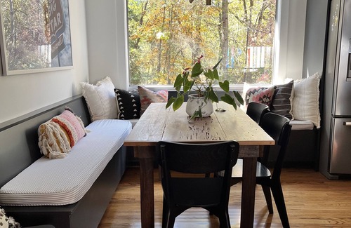 University Hills House | Mid-century retreat, less than a mile from Vaught-Hemingway and the Grove.