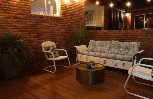 University Hills House | Mid-century retreat, less than a mile from Vaught-Hemingway and the Grove.