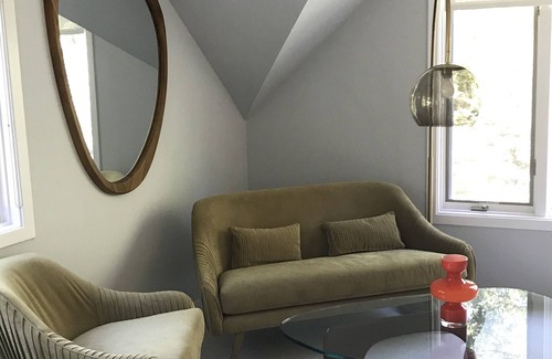 East Hampton House | Mid Century Style on 5 Private Acres, Close to East, Bridge and Sag Harbor