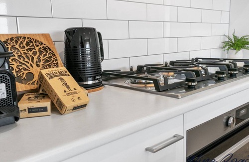 Port Noarlunga South House | Mid Coast Surf & Vines by Wine Coast Holidays