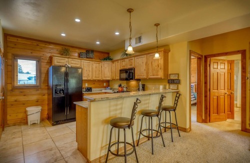 Pagosa Springs Condo | Mid - Long Term Golf Course Condo