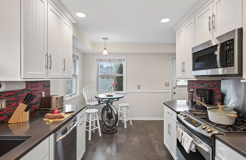 Richfield House | Midcentury Modern Home with Cinema Room