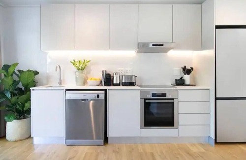 Stellenbosch Central Apartment | Middedorp Studio Apartment 2