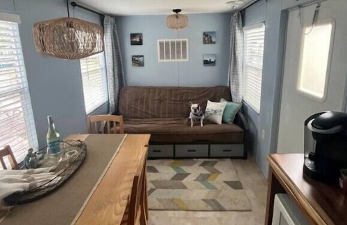Put-in-Bay House | Middle Bass Island retreat,10-min ferry ride to Put-in-Bay, Pet friendly!
