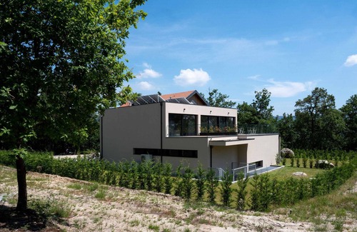 Fafe House | Middle Loft