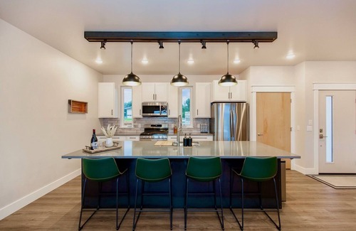 Four Corners Condo | Middlecreek Luxury Home