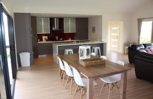 Middleton House | Middleton Luxury Beach House