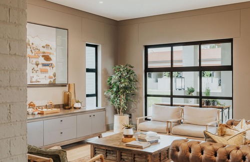 Okahandja Hotel | Midgard