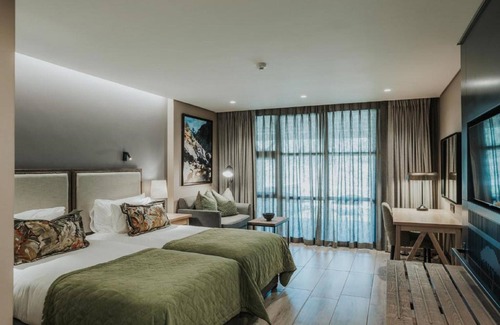 Okahandja Hotel | Midgard