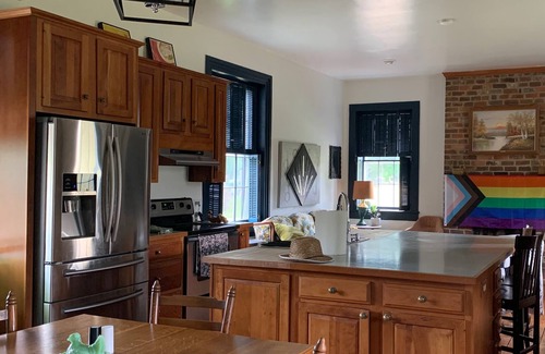 Glasgow House | MidMountain Retreat, a budding arts space in a historic home on the James River