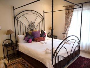 Greater Johannesburg Metropolitan Area House | Midrand Conference Centre