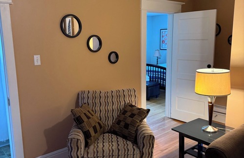 Waterford Valley Apartment | Midstream Manor 2 Bedroom Downtown Apartment, Midstream Manor Unit 7