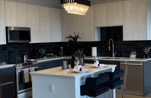 Home Park Apartment | Midtown Atlanta Luxury Suite