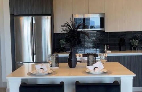 Home Park Apartment | Midtown Atlanta Luxury Suite