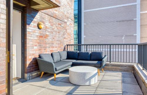 Sutton Place Apartment | Midtown East 5br w balconies nr Central Park NYC-1086