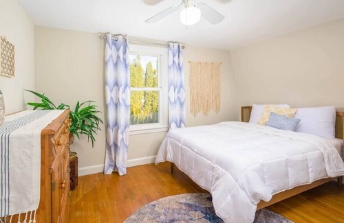 Appleton House | Midtown Mainstay Summ