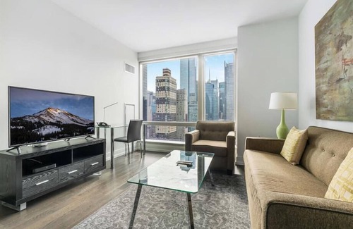 Hell's Kitchen Apartment | Midtown Manhattan 1 BR river | 24hr Doorman