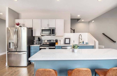 Downtown Omaha House | Midtown Omaha Escape | Luxury Comfort & Location