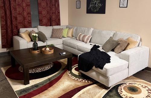 Midtown Apartment | Midtown Retreat: Just 3 mins from Overton Square!