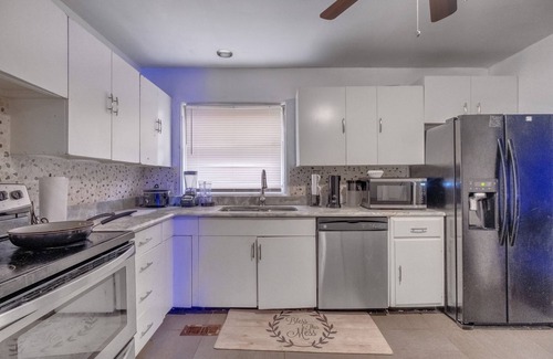 Little Rock House | Midtown Serenity 3