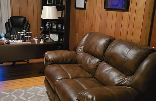 Glens Falls House | Midway between Saratoga Springs and Lake George