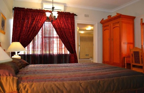 Middelburg Hotel | Midway Inn
