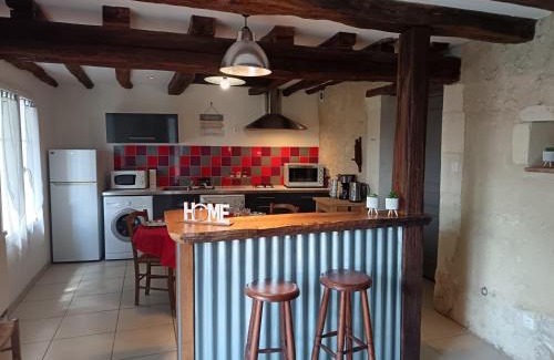 La Croix-en-Touraine House | Mielogite