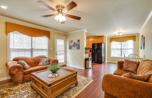 Southwest Raleigh House | Mighty Mansion w/3,300 SF - 9 mins to Downtown + NCSU. 8 Beds Great for Groups!