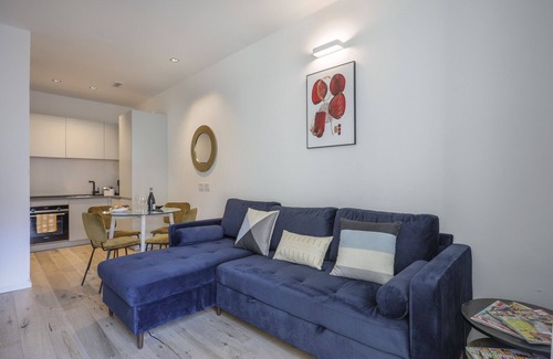Porta Venezia Apartment | MILAN CHIC Suite 5-hosted by Sweetstay