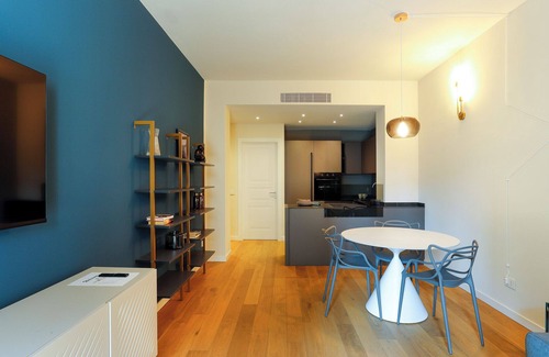 Acquabella Apartment | MilanLife Apartments - D-Town Elegance